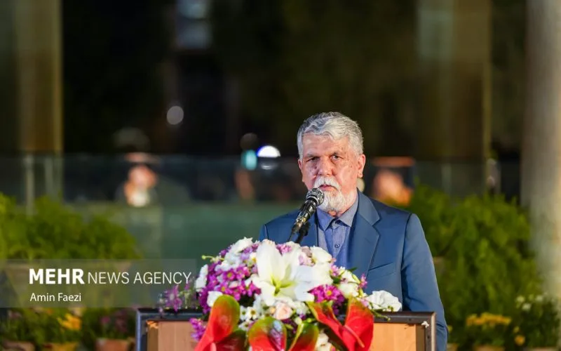 صالحی: شعر حافظ صدای ماندگار ایران در گستره تمدن فارسی است